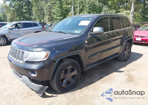 2013 Jeep Grand Cherokee Laredo Trailhawk z USA, uszkodzony, nr VIN 1C4RJFATXDC589868